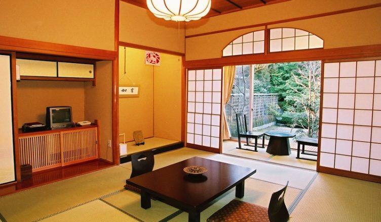宿坊の客間は、日本建築を堪能できる